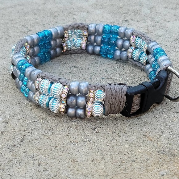 Custom Handmade Beaded Bling Dog Collar - Picture 1 of 3